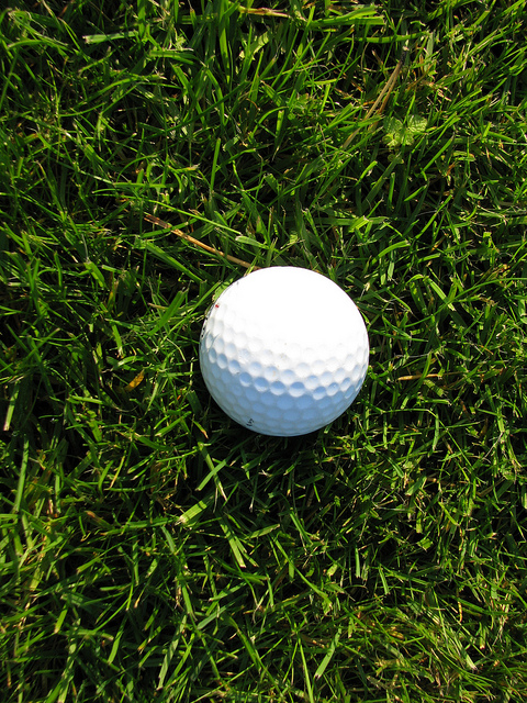 How To Spin The Golf Ball - Image 1