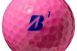7 Best Golf Balls For Women – 2024 Reviews & Buying Guide