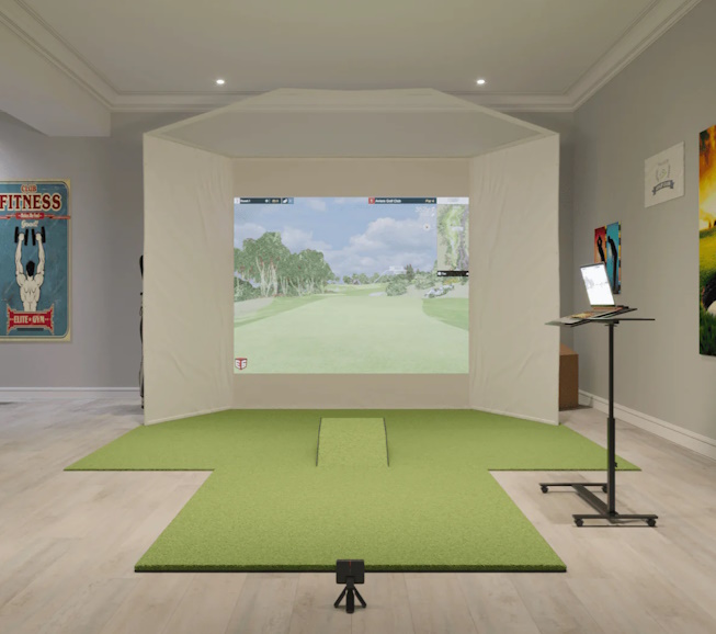 Garmin Approach R10 Retractable Golf Simulator Package